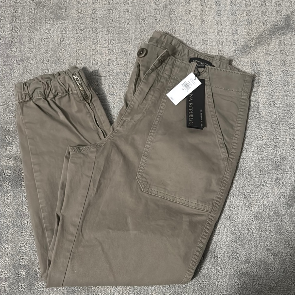 Banana Republic Slim Utility Jogger